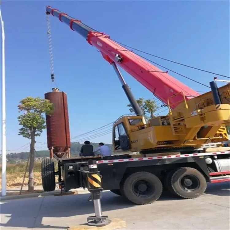 苍溪专业吊车租赁多少钱