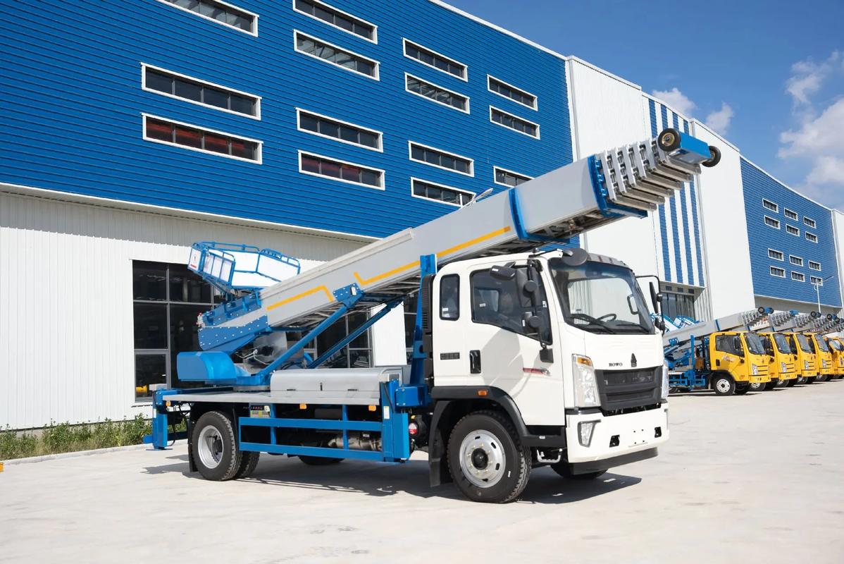 苍溪出租云梯车高空作业车 建筑垃圾搬运